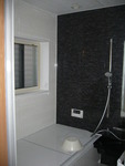 ③リフォーム後：浴室（ユニットバス）窓サッシも入替え１坪の温かな浴室にしました☆